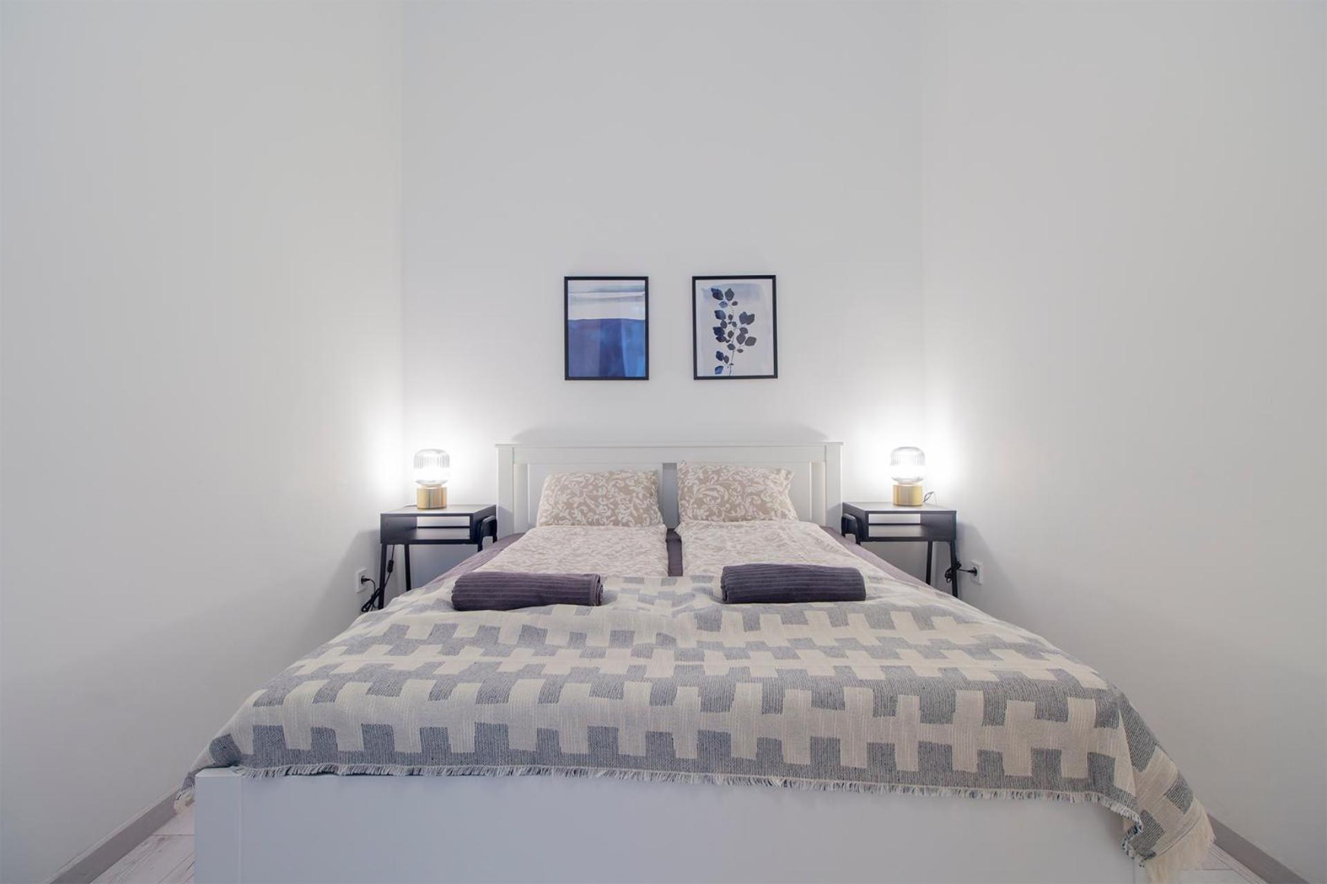 Kalvin 2Bdr Apartment With Ac Budapest Exterior photo